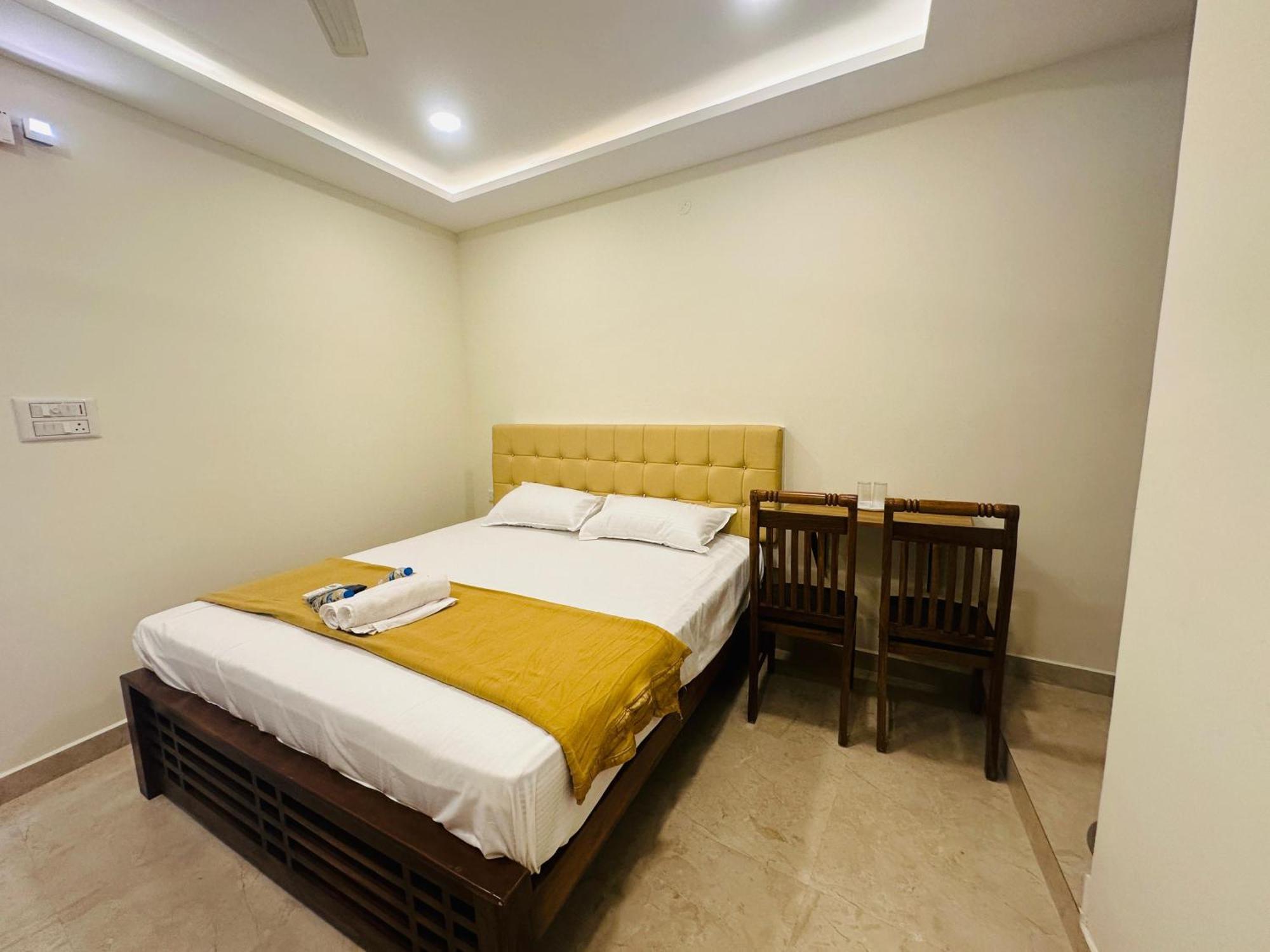 Mahadeepam Residency Villa Tiruvannāmalai Екстериор снимка