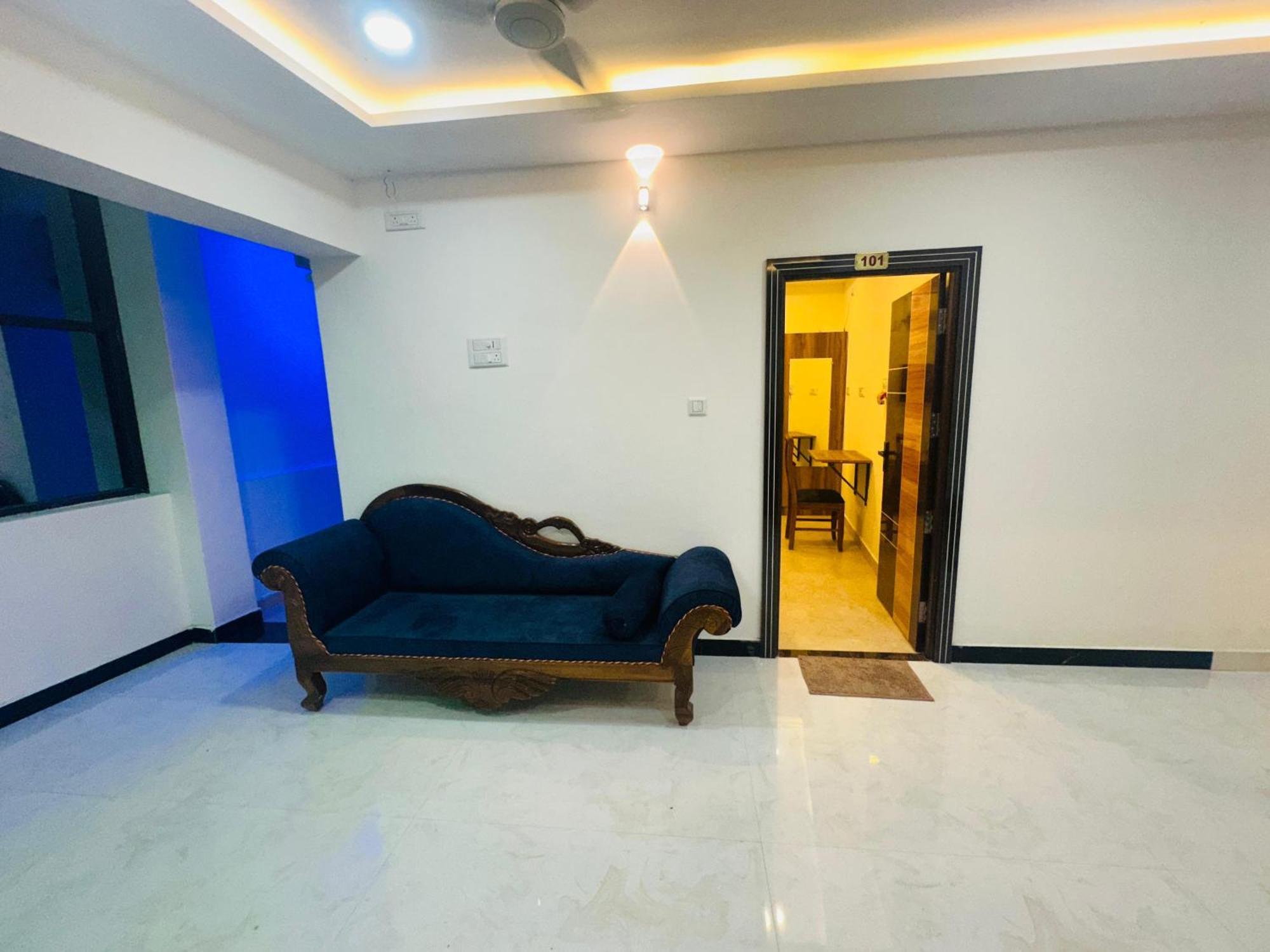 Mahadeepam Residency Villa Tiruvannāmalai Екстериор снимка