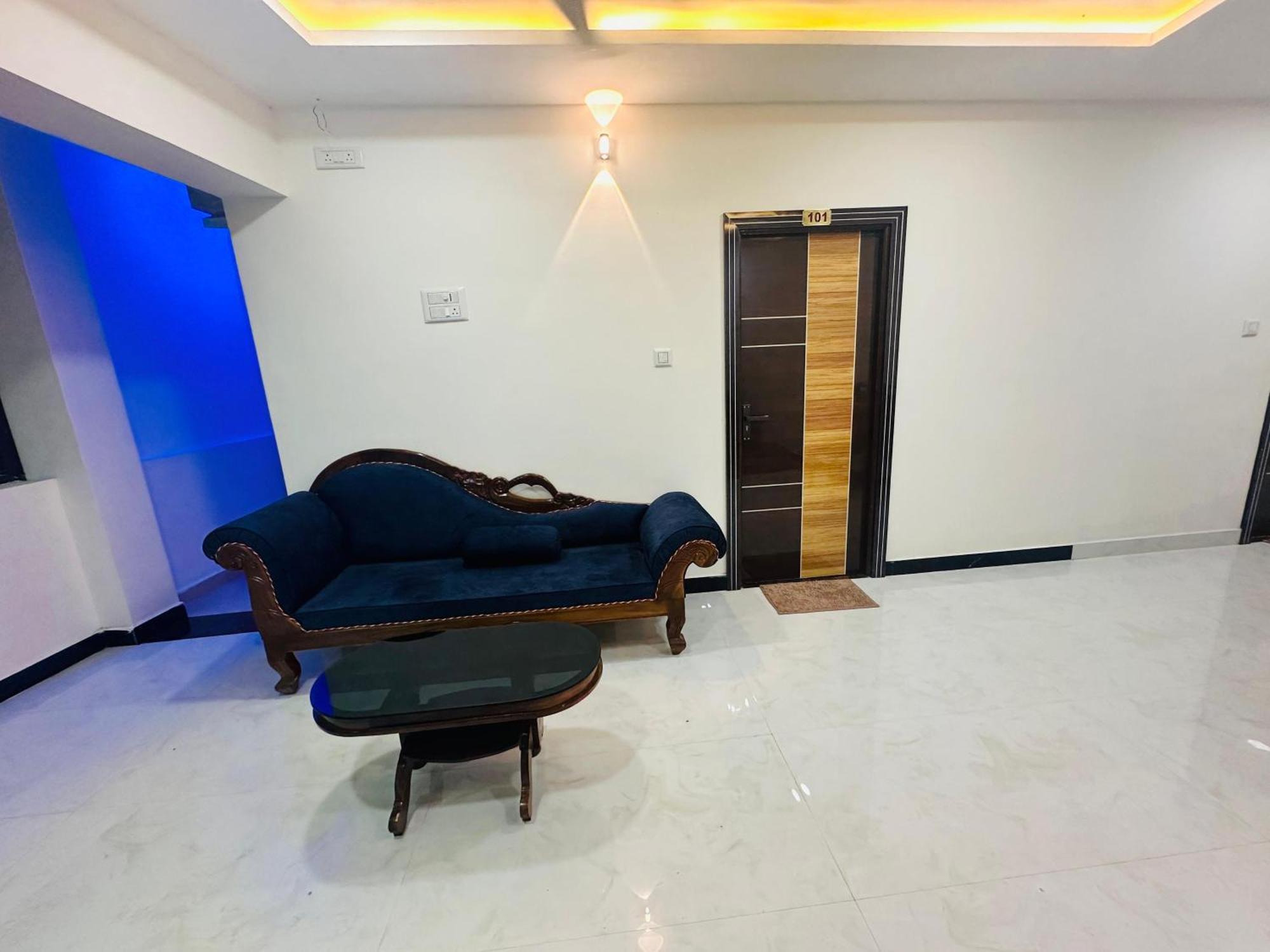 Mahadeepam Residency Villa Tiruvannāmalai Екстериор снимка