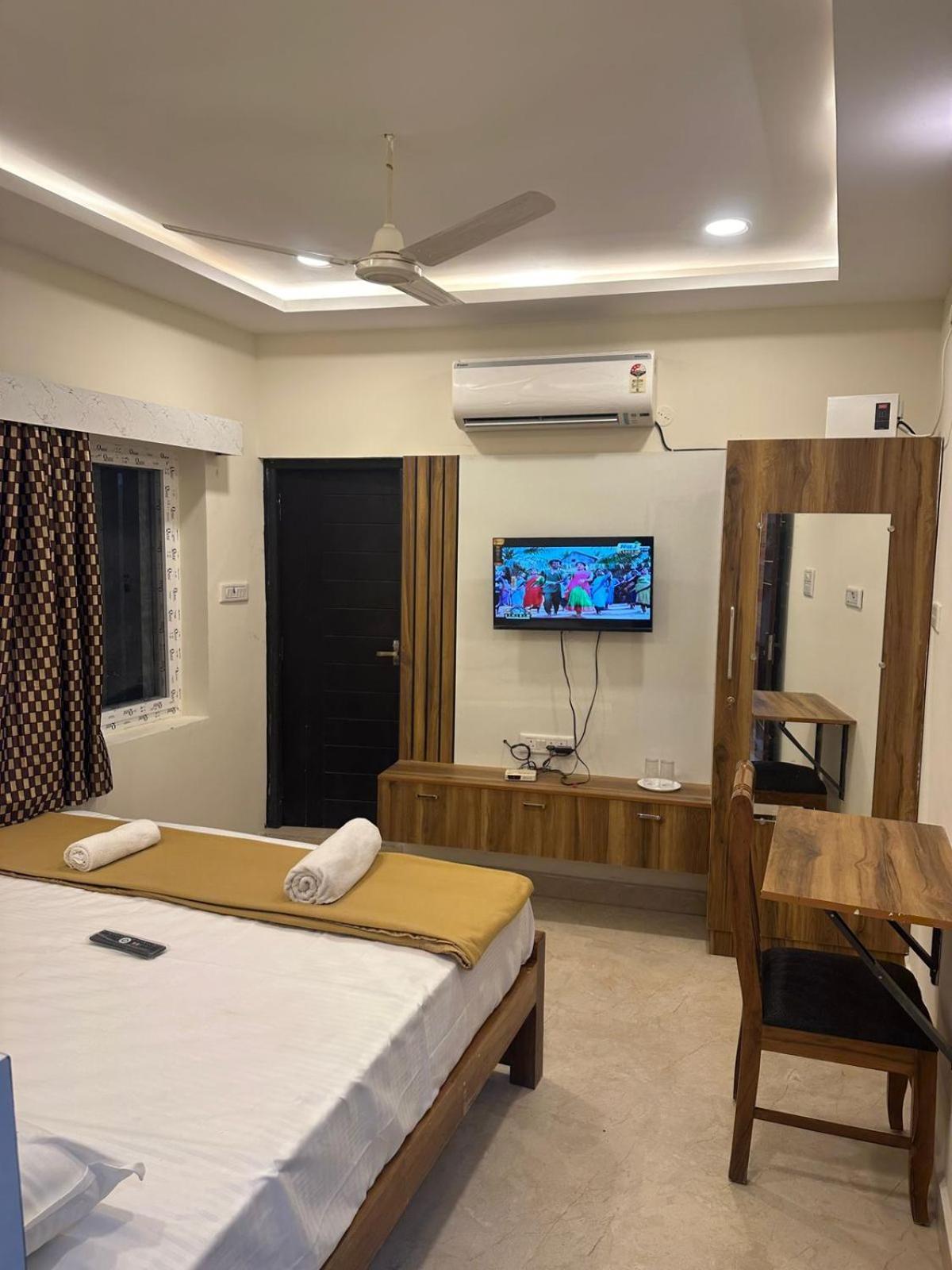 Mahadeepam Residency Villa Tiruvannāmalai Екстериор снимка