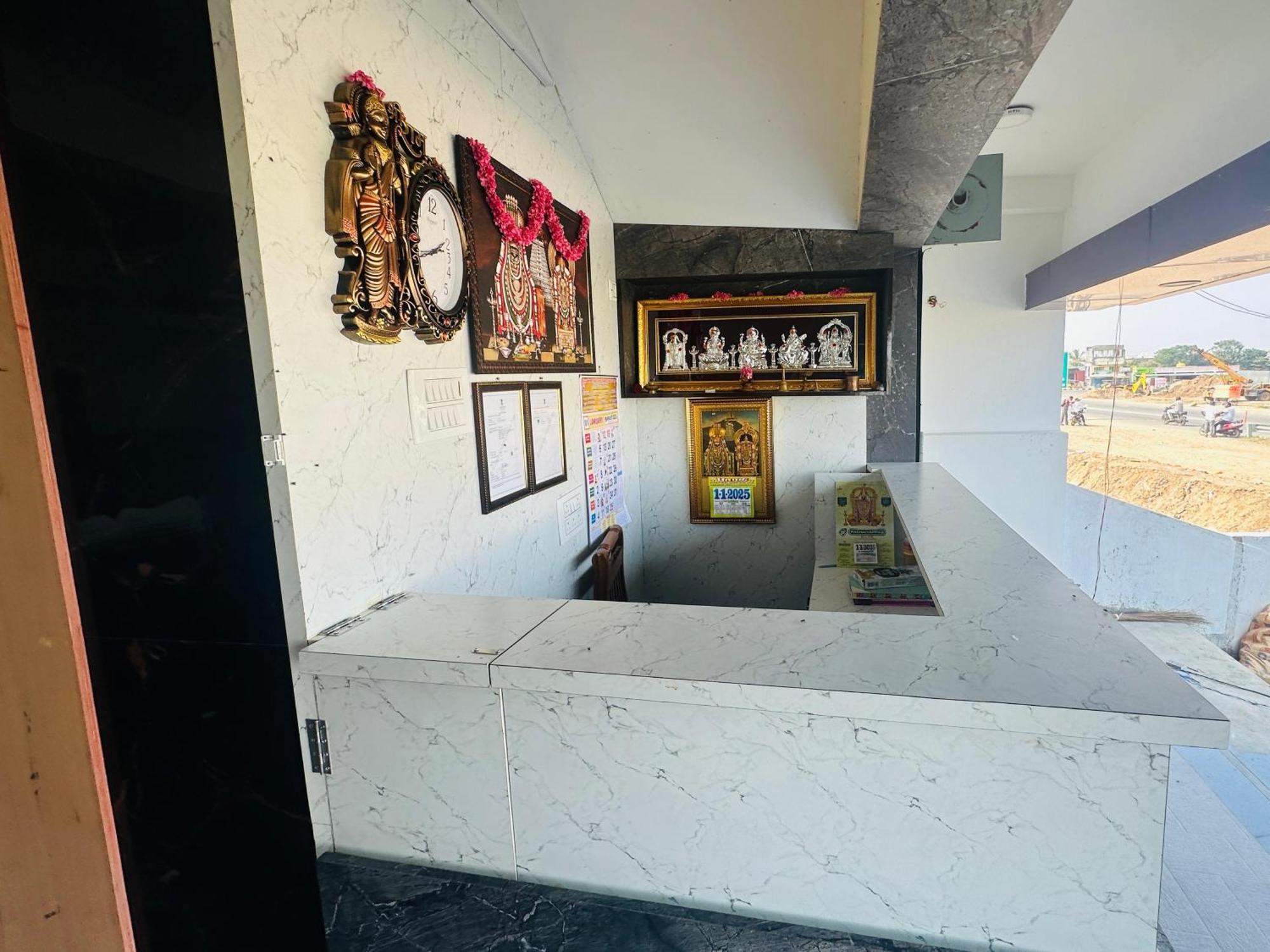 Mahadeepam Residency Villa Tiruvannāmalai Екстериор снимка