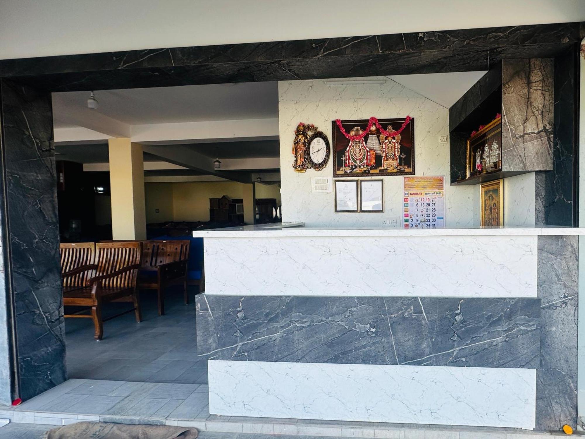 Mahadeepam Residency Villa Tiruvannāmalai Екстериор снимка